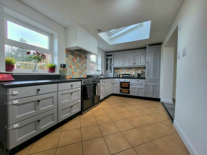 4 Bedroom Detached House To Rent In Leigh Lane, Bramshall, Uttoxeter, ST14