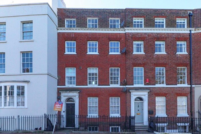 2 Bedroom Flat For Sale In Hawley Square, Margate, CT9