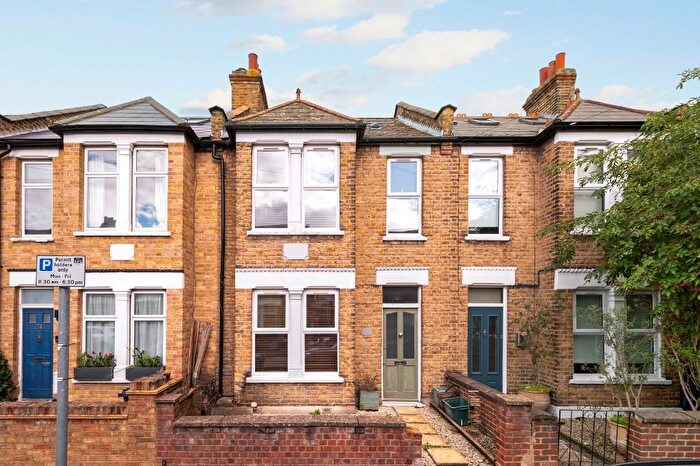 2 Bedroom Terraced House To Rent In Dorien Road, Raynes Park, London, SW20