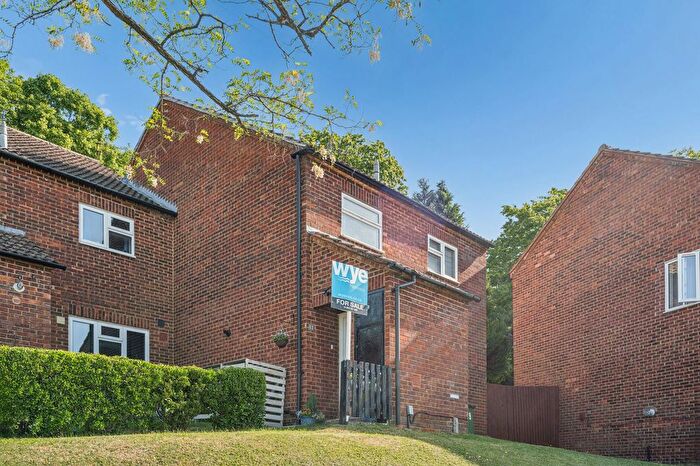 3 Bedroom End Of Terrace House For Sale In Cumbrian Way, High Wycombe, HP13