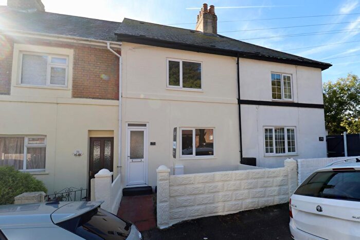 3 Bedroom Terraced House For Sale In Edred Road, Dover, Kent, CT17
