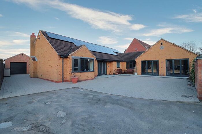 5 Bedroom Detached House For Sale In Fox Court, Crowle, Scunthorpe, DN17
