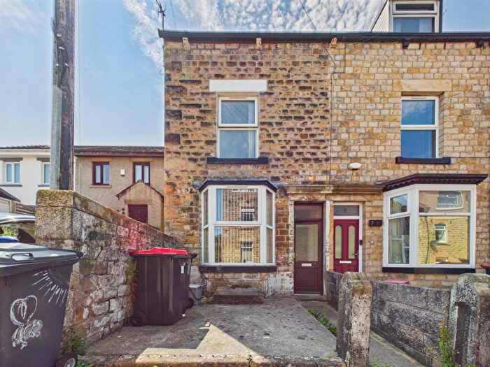 4 Bedroom End Of Terrace House For Sale In Percy Road, Lancaster, LA1