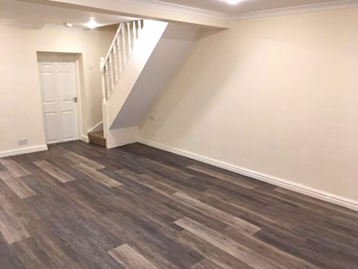 2 Bedroom House To Rent In Sway Road, Morriston, Swansea, SA6
