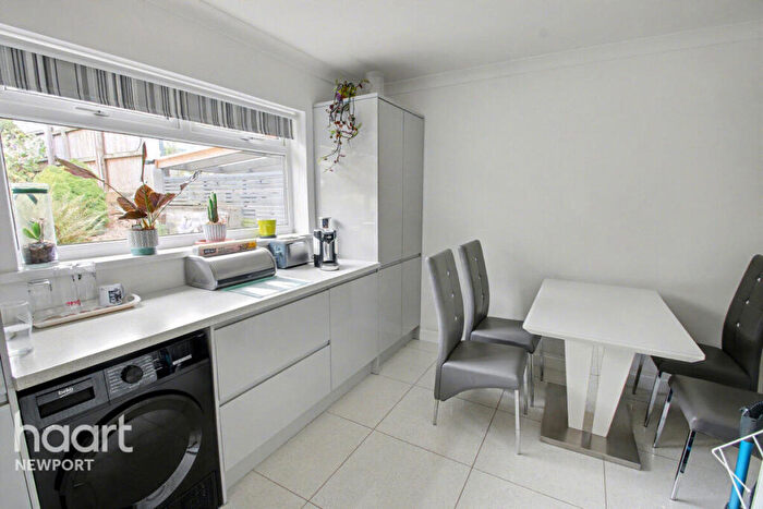 3 Bedroom Semi-Detached House For Sale In High Meadow, Newport, NP11