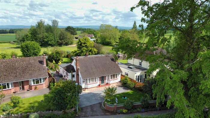 4 Bedroom Detached Bungalow For Sale In Grange Court Lane, Huntley, Gloucester, GL19