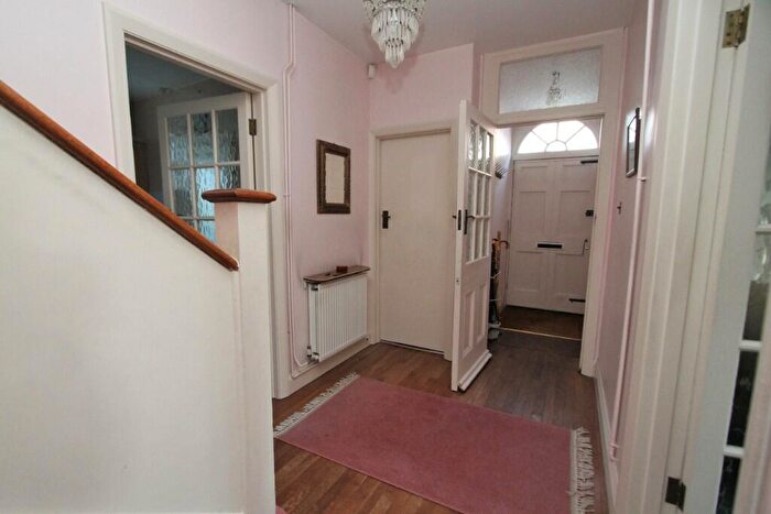 4 Bedroom Detached House For Sale In Furness Road, Eastbourne, BN21