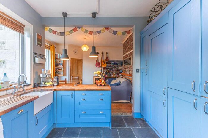 3 Bedroom Semi-Detached House For Sale In Crescent Green, Kendal, LA9