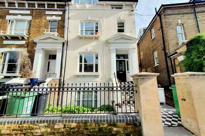 1 Bedroom Flat To Rent In Burghley Road, Kentish Town, NW5