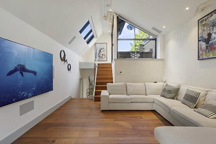 3 Bedroom House To Rent In Gayton Road, Hampstead, London, NW3