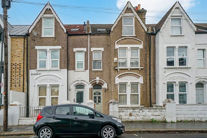 1 Bedroom Flat For Sale In Stanger Road, London, SE25