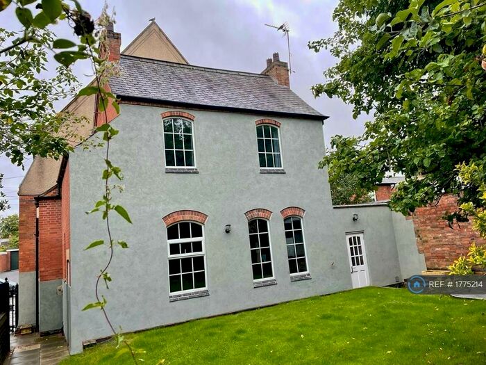 4 Bedroom Semi-Detached House To Rent In Main Street, Leicestershire, LE16