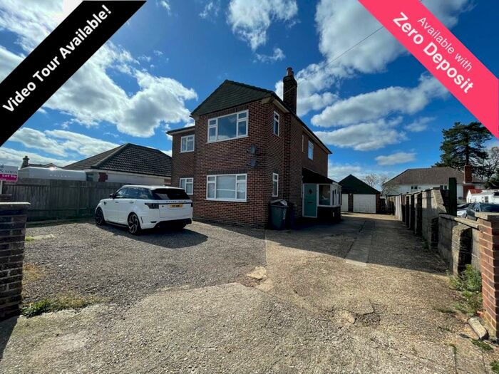 3 Bedroom Flat To Rent In Priestley Road, Bournemouth, BH10