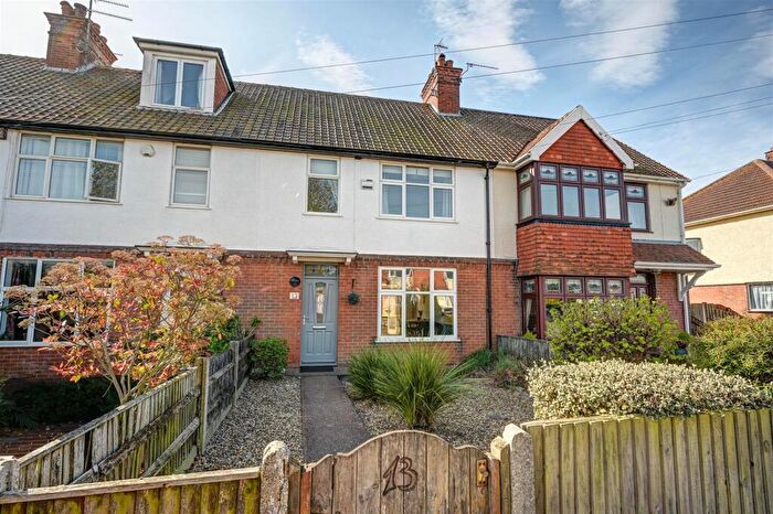 3 Bedroom Terraced House For Sale In Bernard Road, Gorleston, Great Yarmouth, NR31