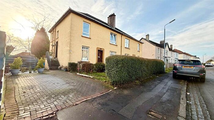 2 Bedroom Flat For Sale In Thane Road, Knightswood, Glasgow, G13