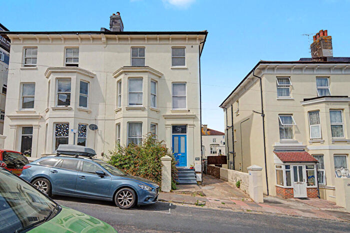 2 Bedroom Flat For Sale In York Villas, Brighton, East Sussex, BN1
