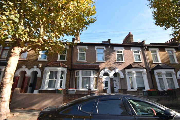 2 Bedroom Terraced House To Rent In Welbeck Road, London, E6