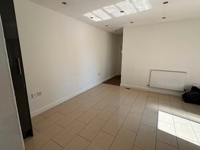 2 Bedroom Bungalow To Rent In Flat, Tuttle Hill, Nuneaton, CV10