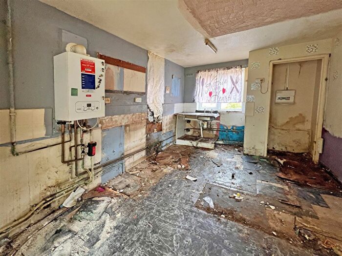 3 Bedroom Terraced House For Sale In Churncote, Stirchley, Telford, TF3