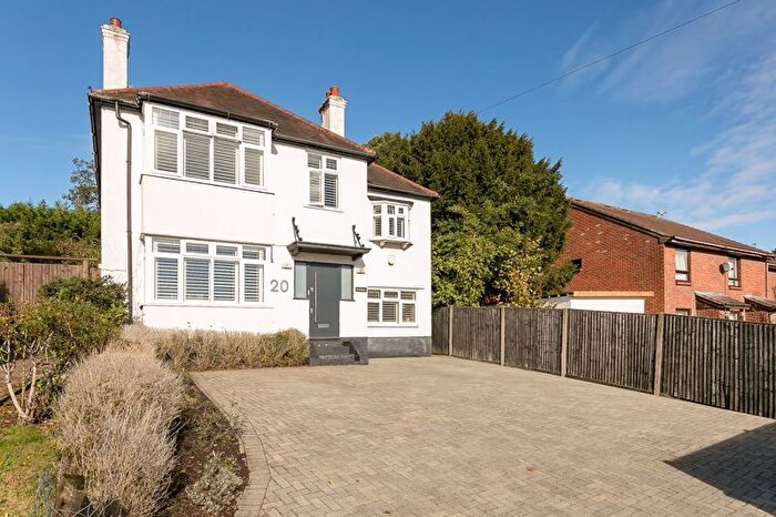 4 Bedroom Detached House For Sale In Wrights Road, London, SE25