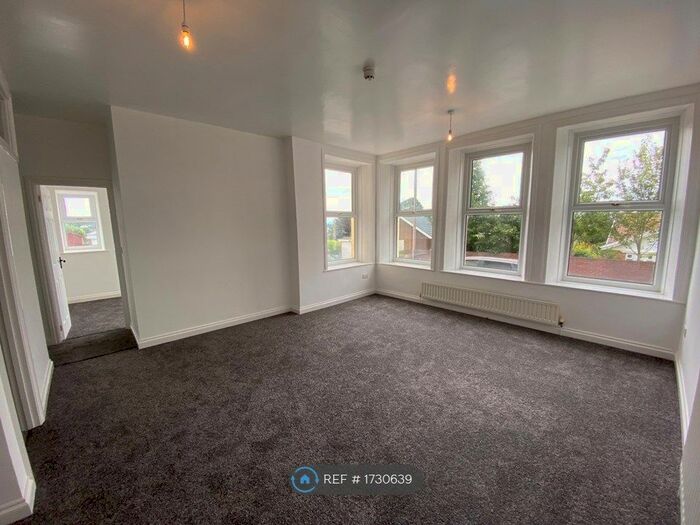 1 Bedroom Flat To Rent In St. Maur House, Chepstow, NP16