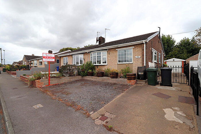 2 Bedroom Bungalow For Sale In Lansdowne Crescent, Darton Barnsley, S75