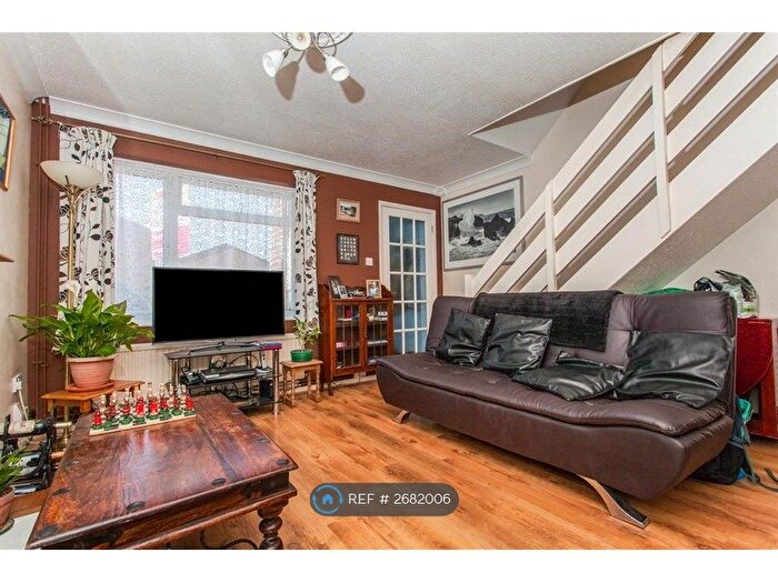 2 Bedroom Semi Detached House To Rent In Matravers Close, Westbury, BA13