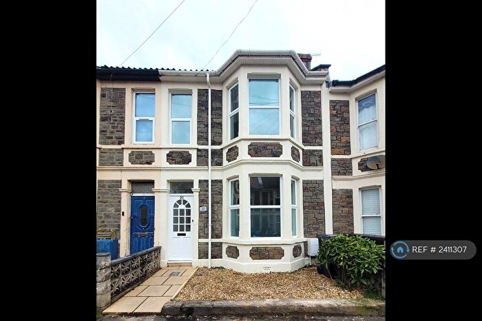 4 Bedroom Terraced House To Rent In Chatsworth Road, Arnos Vale, Bristol, BS4