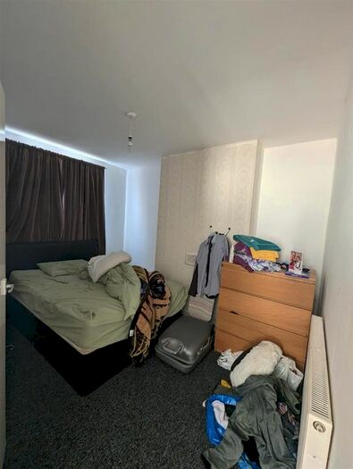 3 Bedroom Semi-Detached House To Rent In North Avenue, Wednesfield, Wolverhampton, WV11