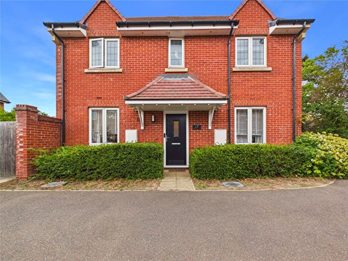 3 Bedroom Semi Detached House For Sale In Birchwood Drive, Colchester, Essex, CO4