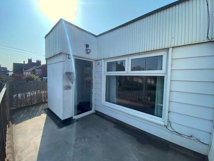 3 Bedroom Flat To Rent In Queens Drive, Sandbach, CW11
