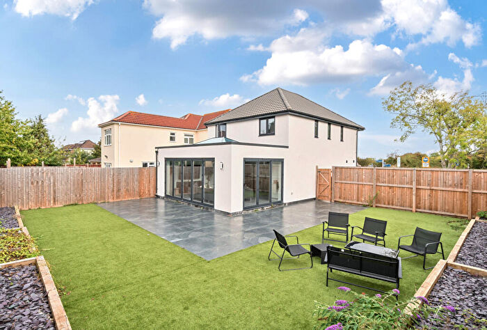 4 Bedroom Detached House For Sale In Filton Lane, Stoke Gifford, Bristol, Gloucestershire, BS34