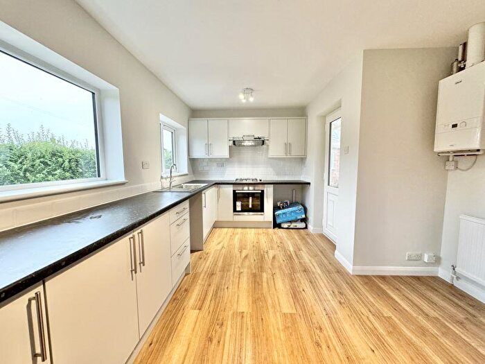 2 Bedroom Semi-Detached Bungalow To Rent In Marquis Avenue, New Waltham, DN36