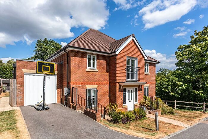 4 Bedroom Detached House For Sale In Horsefield Green, Cuckfield, RH17