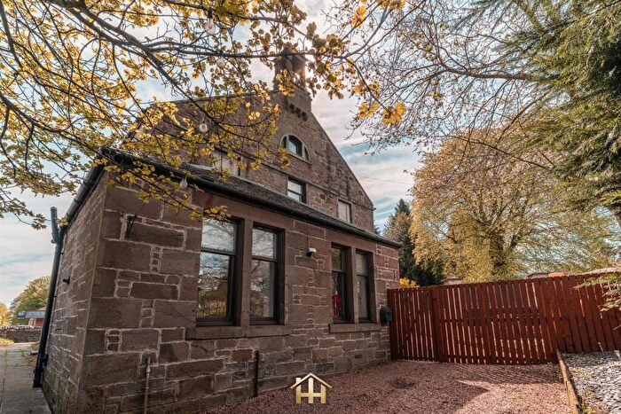 4 Bedroom Flat For Sale In Claverhouse Road, Dundee, DD4