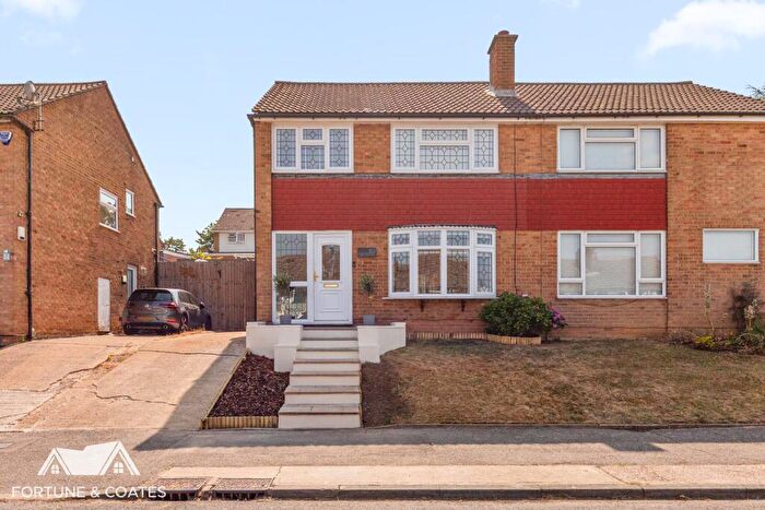 3 Bedroom Semi-Detached House For Sale In Fir Park, Harlow, CM19