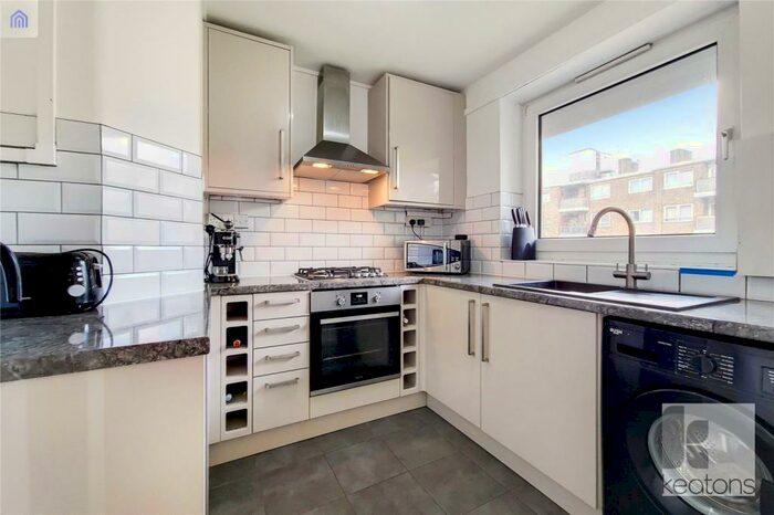 1 Bedroom Flat To Rent In Rochfort House, Grove Street, London, SE8