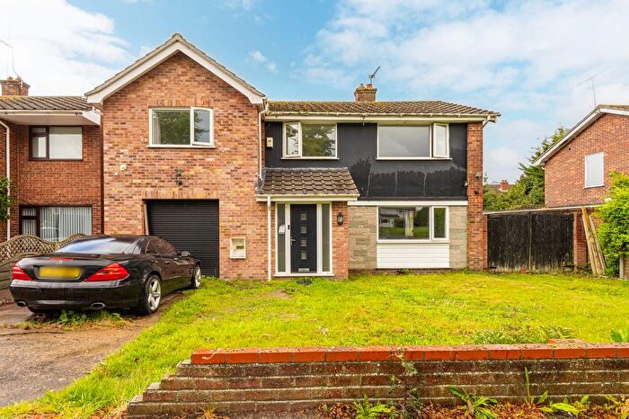 4 Bedroom Detached House For Sale In High Beech, Lowestoft, NR32