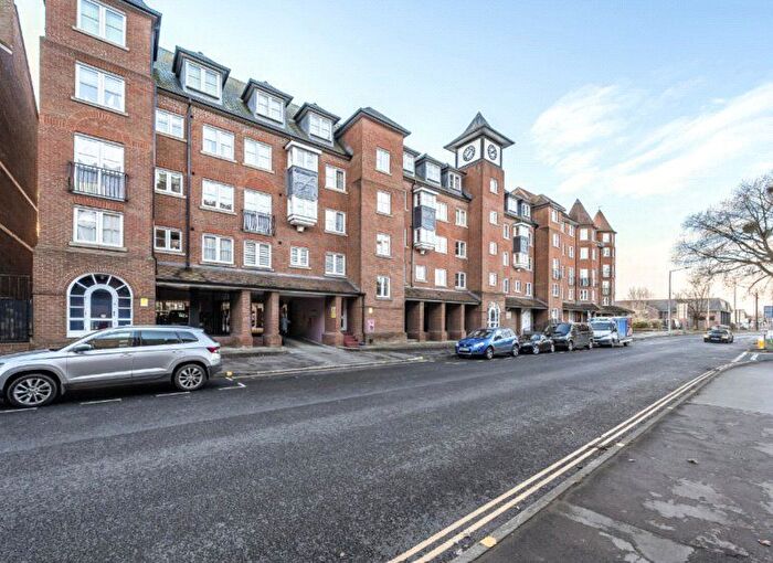 2 Bedroom Property For Sale In Westgate Street, Gloucester, Gloucestershire, GL1