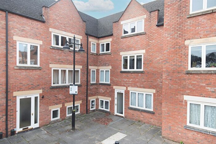 2 Bedroom Flat For Sale In St Marys Paddock, Wellingborough, NN8