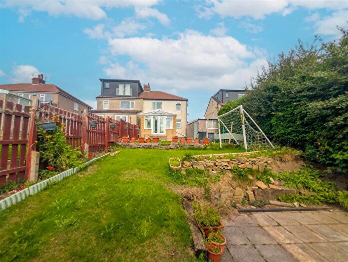 House For Sale In Goldington Avenue, Huddersfield, HD3