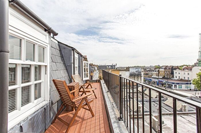 1 Bedroom Flat To Rent In Bowyer House, Slievemore Close, London, SW4