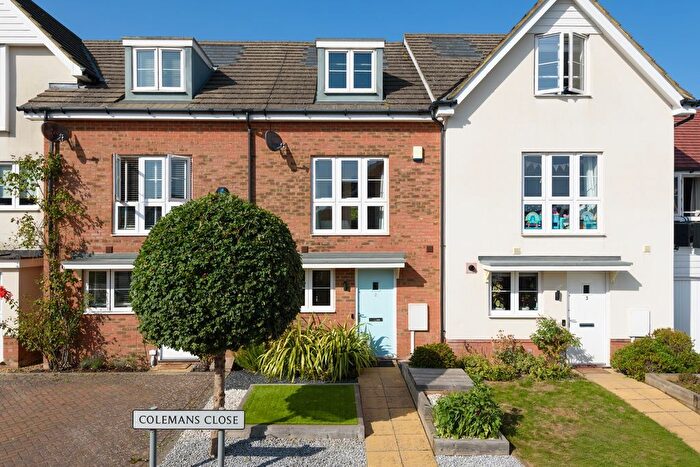 3 Bedroom Town House To Rent In Colemans Close, Kingsnorth, TN23