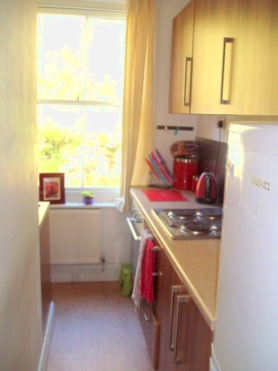 1 Bedroom Flat To Rent In Loder Road, BN1