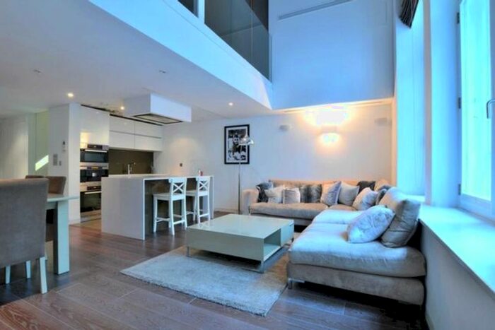 2 Bedroom Flat To Rent In Marconi House, The Strand, London, WC2R