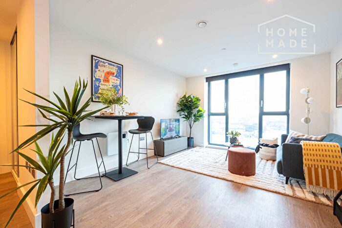 Studio To Rent In Uncle Leeds, LS12