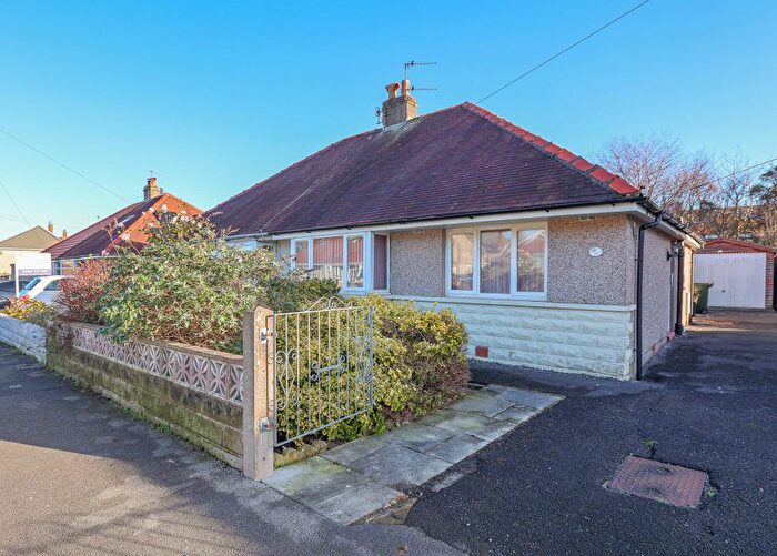 2 Bedroom Bungalow For Sale In Rylstone Drive, Heysham, Morecambe, LA3