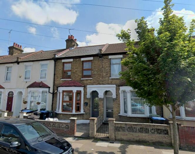 2 Bedroom Terraced House To Rent In Croyland Road, London, N9