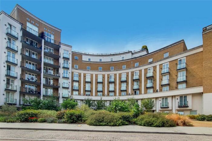 2 Bedroom Flat To Rent In Palgrave Gardens, London, NW1