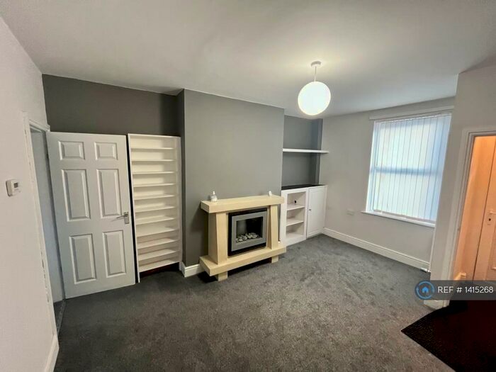 2 Bedroom Terraced House To Rent In Lowson Street, Darlington, DL3